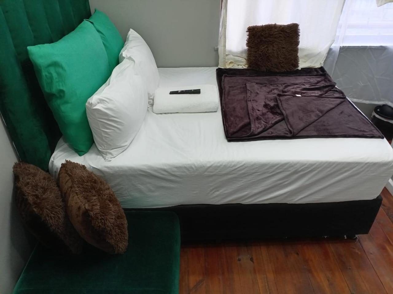 Ufc Homestay Cape Town